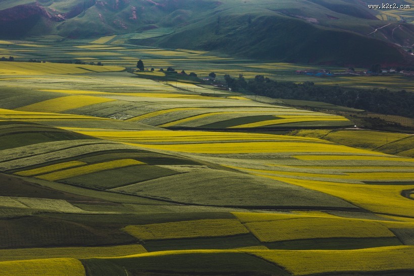 青海卓尔山风景图片