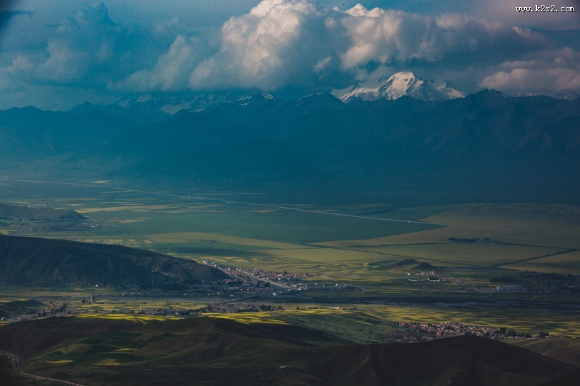 青海卓尔山风景图片