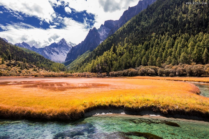 四川稻城亚丁风景图片