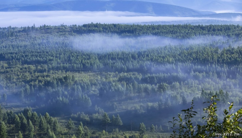 内蒙古驼峰岭天池风景图片