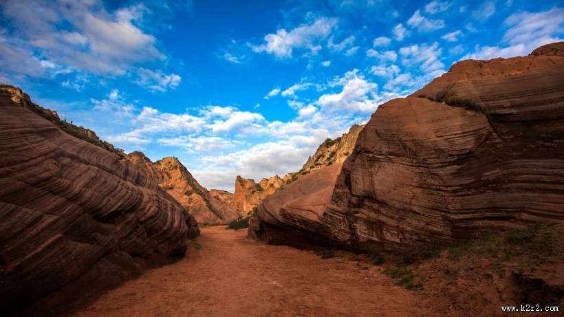 陕西靖边丹霞波浪谷风景图片