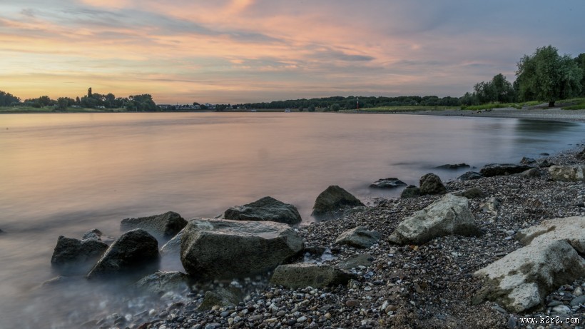 瑞士莱茵河畔风景图片大全