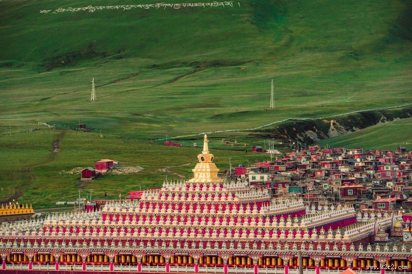 四川亚青寺风景图片