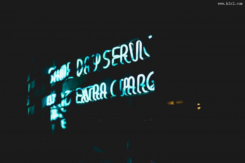 夜晚闪耀的霓虹灯图片大全