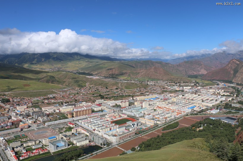 巍峨连绵的祁连山风景图片大全