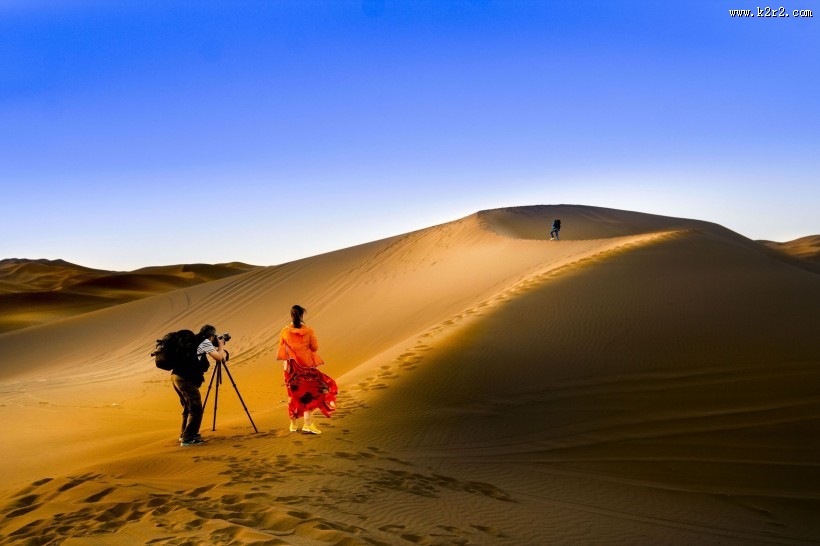 新疆库木塔格沙漠风景图片
