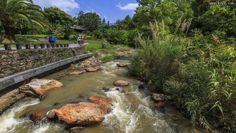 云南腾冲热海大滚锅风景图片