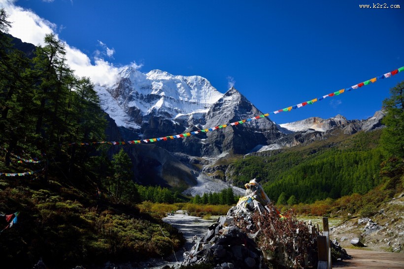 四川稻城亚丁风景图片