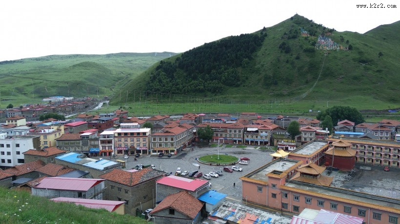 四川塔公草原风景图片