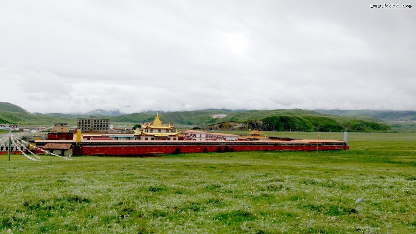 四川塔公草原风景图片