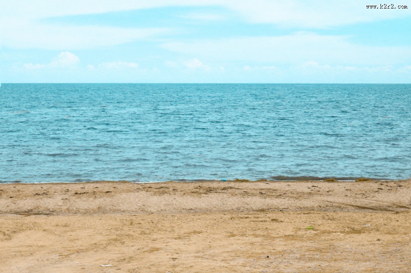 淡雅娴静的青海湖图片