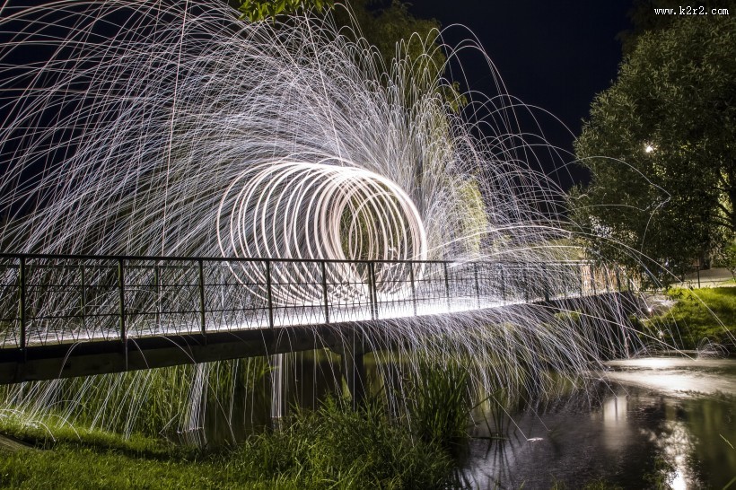 火树银花的光圈夜景图片