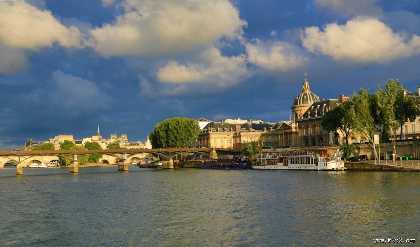 法国塞纳河沿岸风景图片