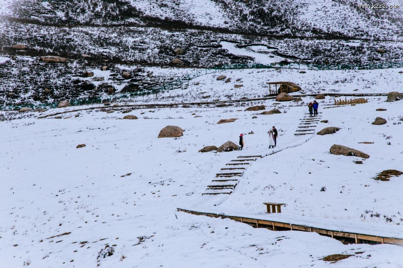 青海年宝玉则风景图片