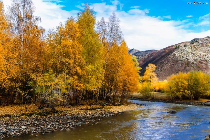新疆可可托海风景图片