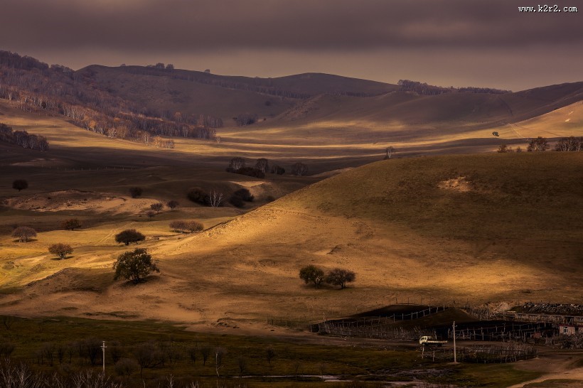 金秋乌兰布统风景图片