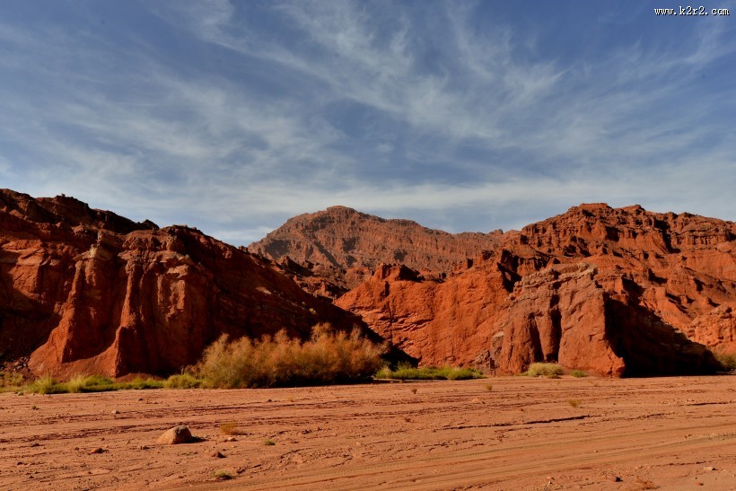 新疆阿克苏托木尔峰峡谷风景图片大全