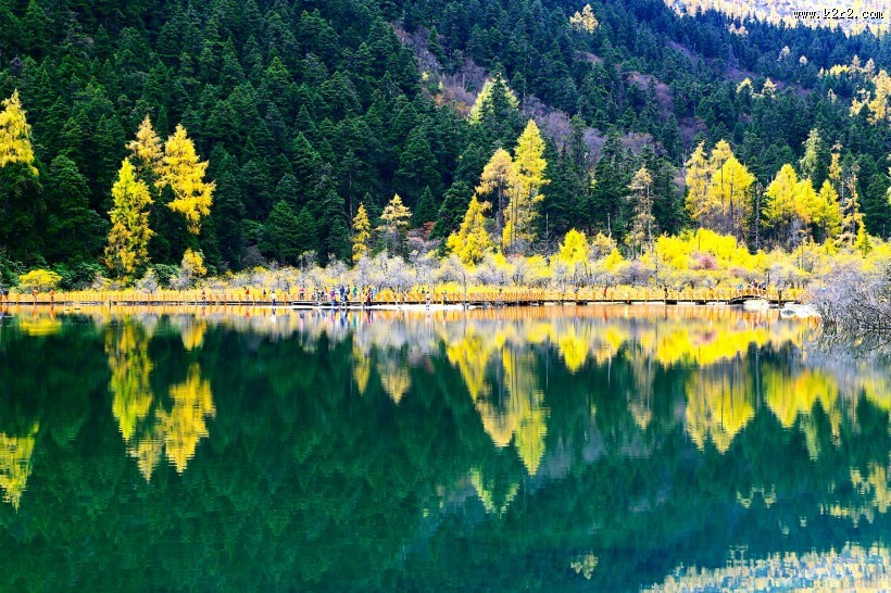 四川毕棚沟秋天风景图片