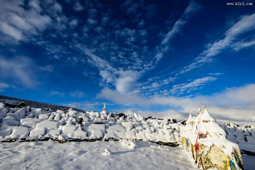 四川高尔寺山雪景图片