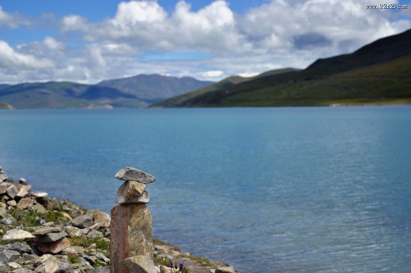 美丽的羊卓雍措风景图片大全