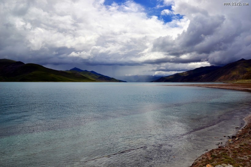 美丽的羊卓雍措风景图片大全
