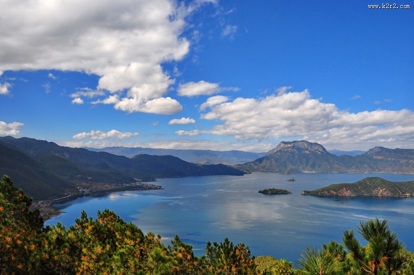 四川泸沽湖风景图片