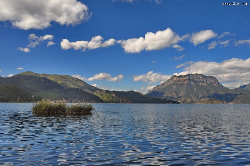 四川泸沽湖风景图片