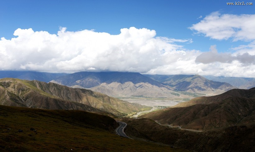西藏羊卓雍措风景图片
