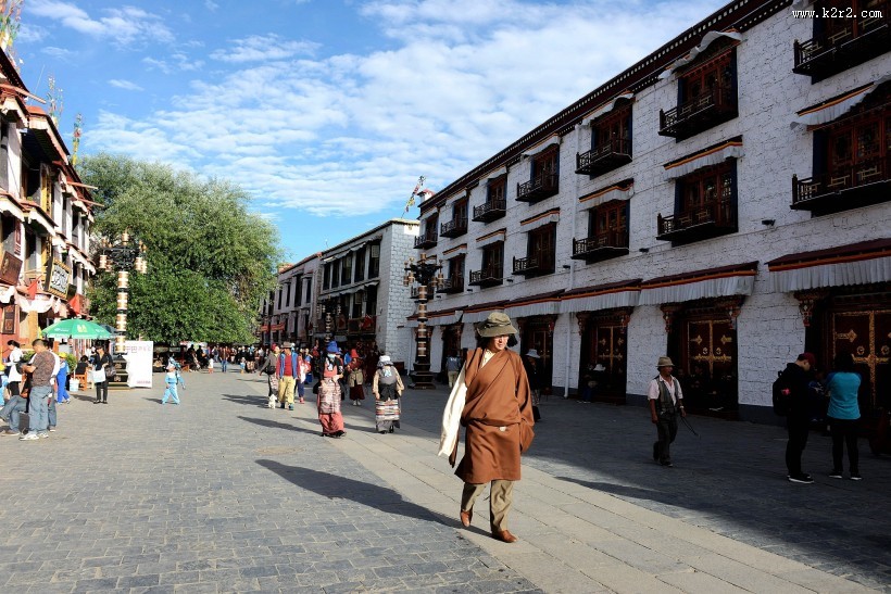 西藏拉萨八廓街人文风景图片