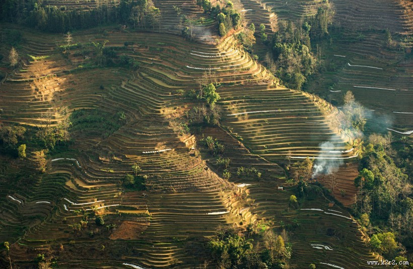云南元阳梯田风景图片