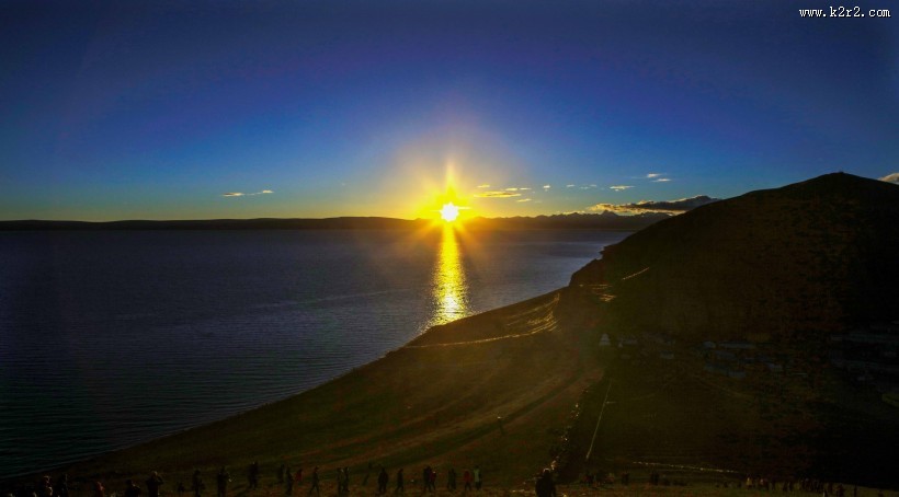 清晨的纳木错风景图片