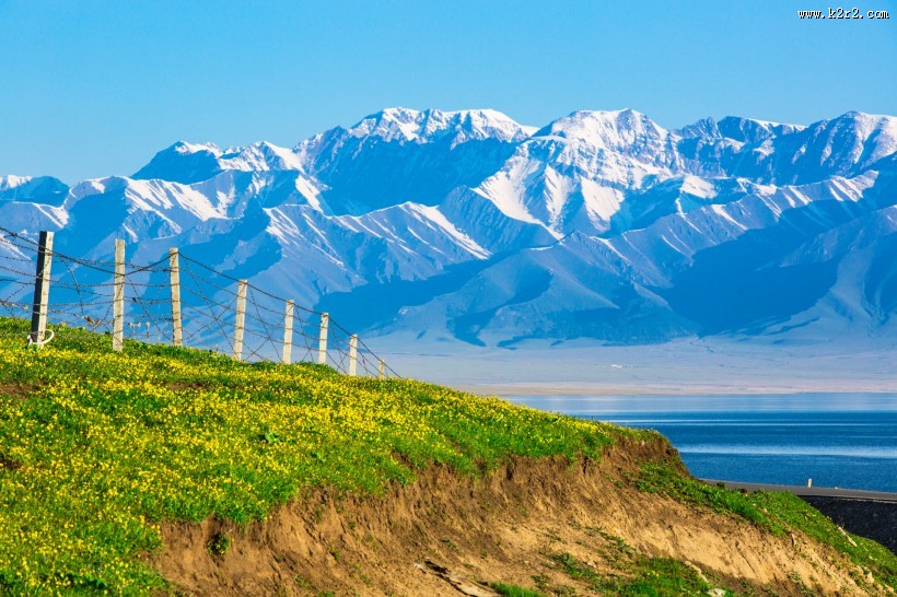 新疆赛里木湖风景图片大全