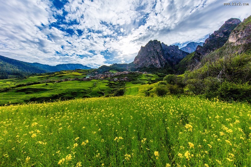 甘肃扎尕那风景图片