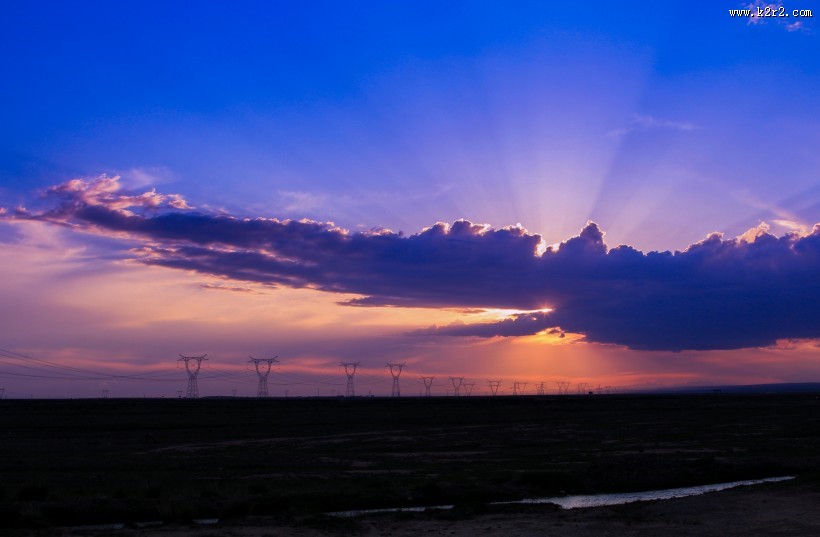 青海湖晚霞风景图片