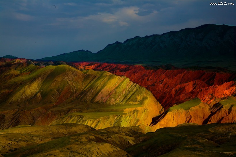 新疆努尔加大峡谷风景图片大全