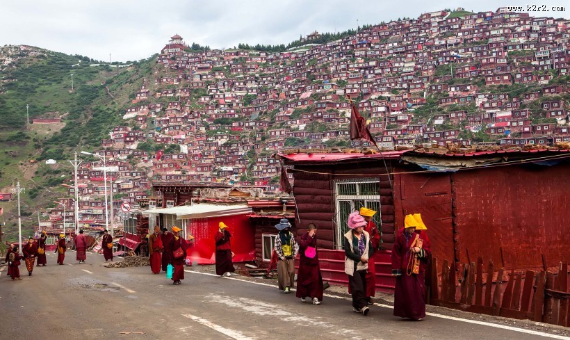 四川色达佛学院风景图片