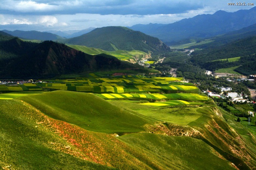 青海祁连卓尔山风景图片