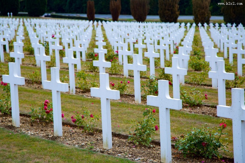 法国凡尔登纪念公墓风景图片