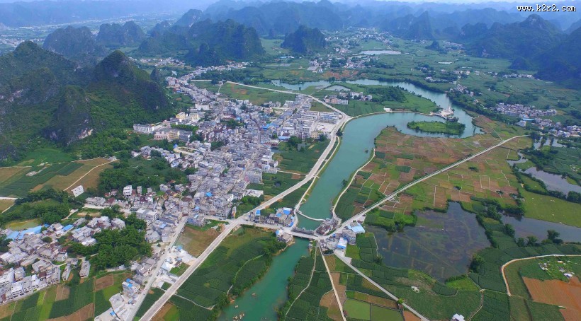 重庆喀斯特地貌风景图片