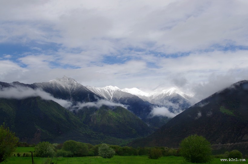 西藏雅鲁藏布大峡谷风景图片大全
