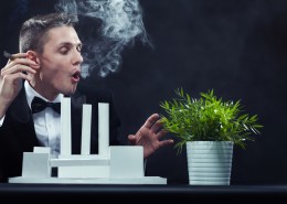 抽烟的男士图片