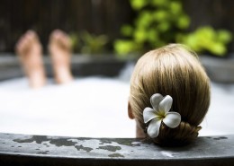 高清女性沐浴美容spa图片