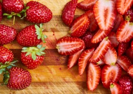 新鲜的草莓图片大全