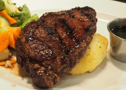 美味的牛排图片