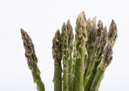 鲜嫩营养的绿色芦笋图片