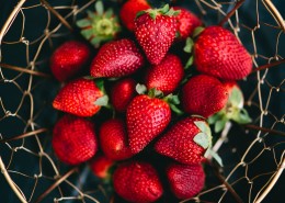 美味的草莓图片