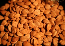 美味好吃的杏仁图片