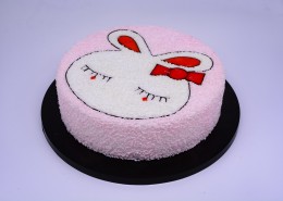 可爱香甜的生日蛋糕图片