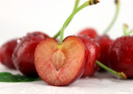 酸甜可口的红色车厘子图片大全