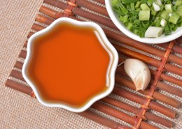 营养好吃的香油图片